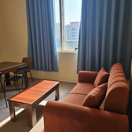 Oasis Hostel Abu Dhabi Eksteriør billede