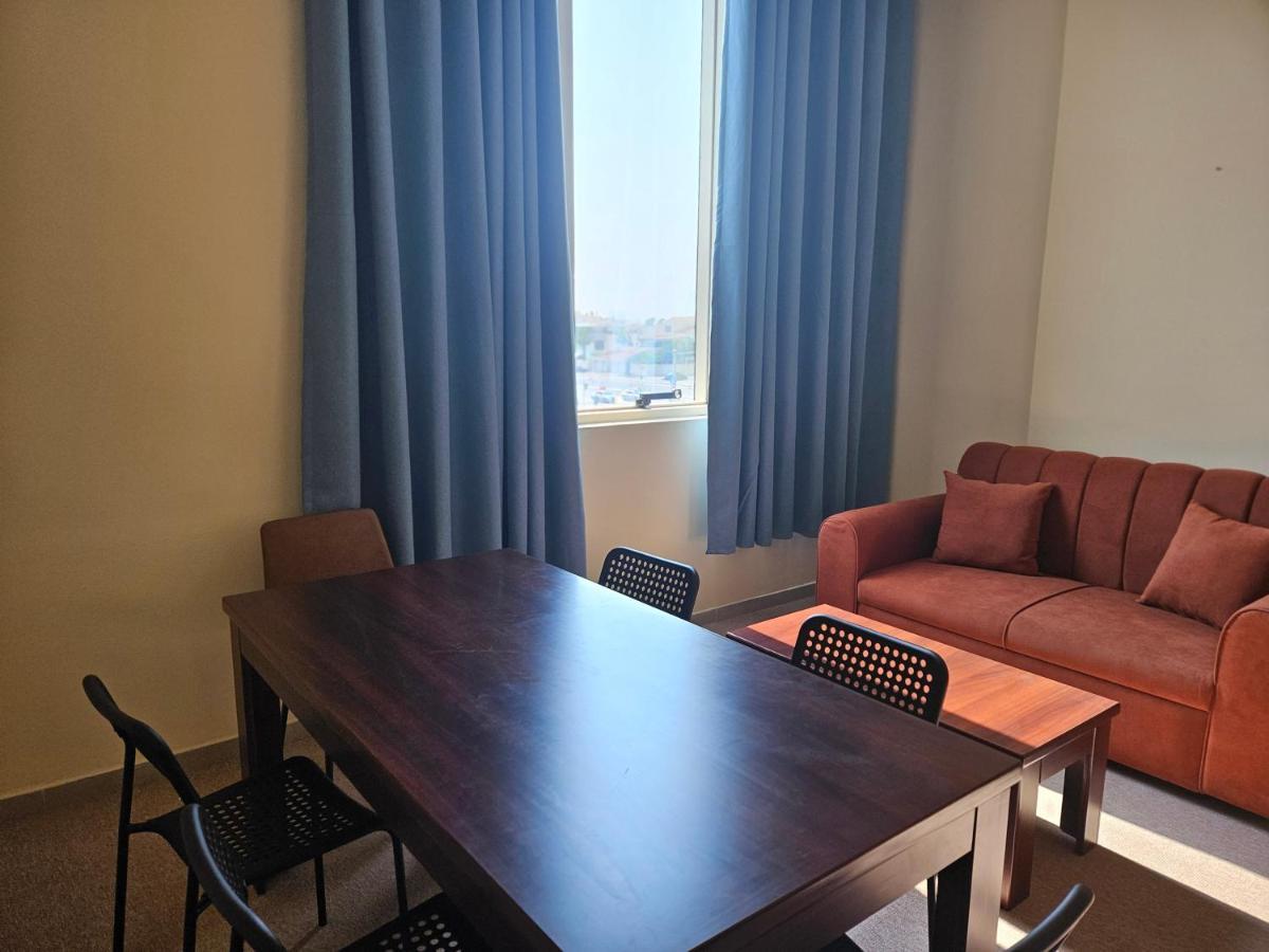 Oasis Hostel Abu Dhabi Eksteriør billede