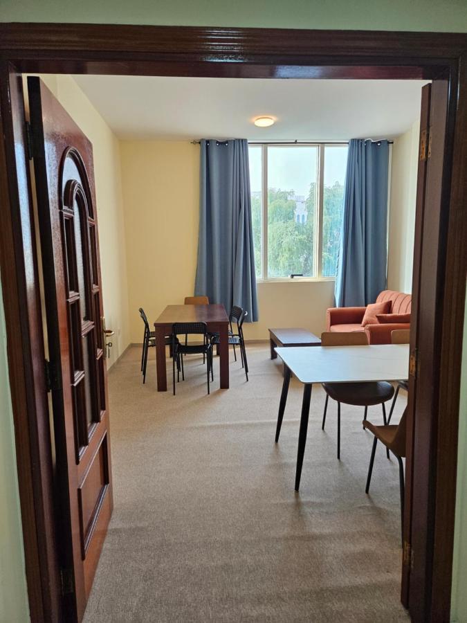 Oasis Hostel Abu Dhabi Eksteriør billede